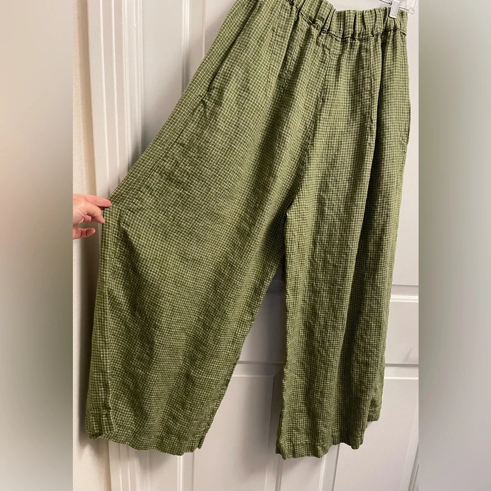 The Make Shed Metamorphosis Linen Trousers in Sage Green - Sustainable Brand - Picture 5 of 12